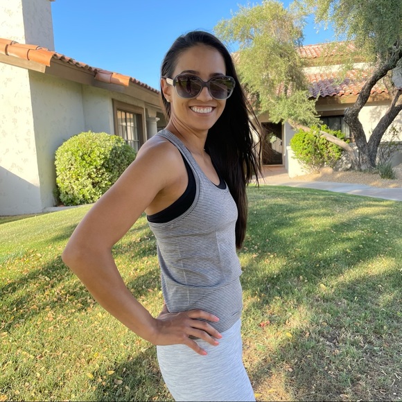 Lululemon Swiftly Tech Racerback 2.0 - Picture 4 of 10